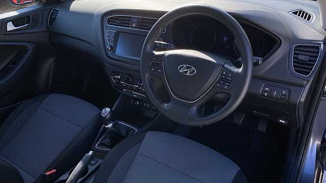Hyundai i20 1.2 SE Launch Edition Hatchback 5dr Petrol Manual Euro 6 (s/s) (84 ps)