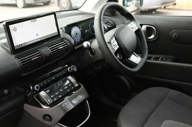 Hyundai INSTER Long Range 49kWh 02 Auto 5dr Beige