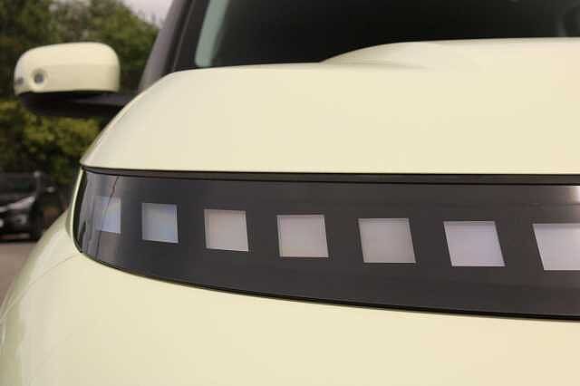 Hyundai INSTER Long Range 49kWh 02 Auto 5dr Beige