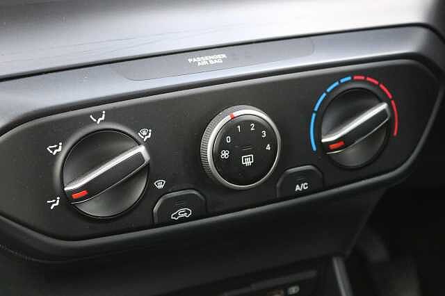 Hyundai I20 1.0 T-GDi MHEV SE Connect Euro 6 (s/s) 5dr Bronze