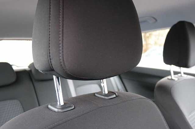 Hyundai I20 1.0 T-GDi MHEV SE Connect Euro 6 (s/s) 5dr Red