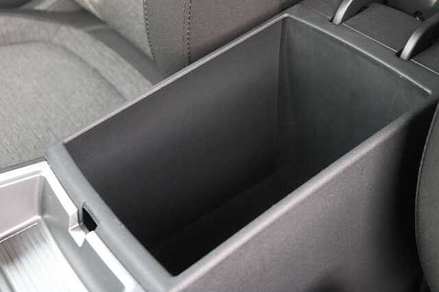 Hyundai KONA 100kW SE Connect 39kWh 5dr Auto Black