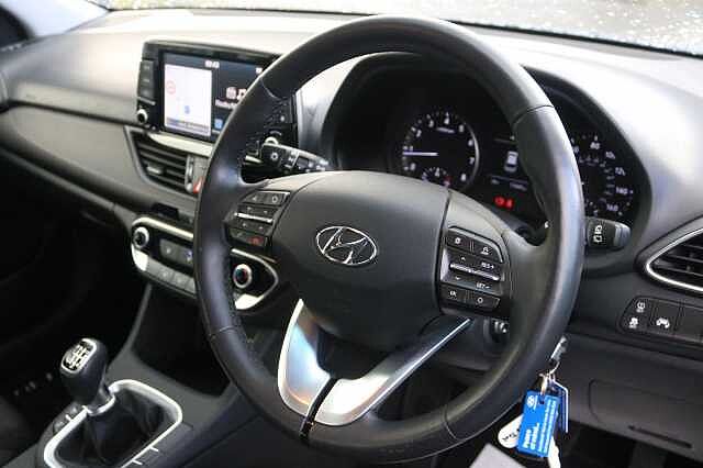Hyundai i30 1.4 T-GDi SE Nav Tourer Euro 6 (s/s) 5dr