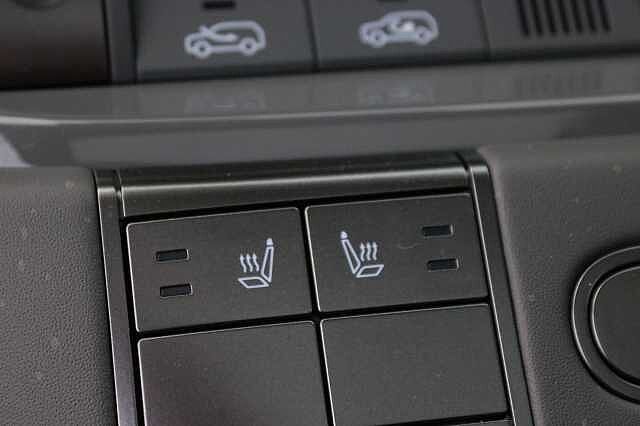 Hyundai INSTER Long Range 49kWh Cross Auto 5dr White