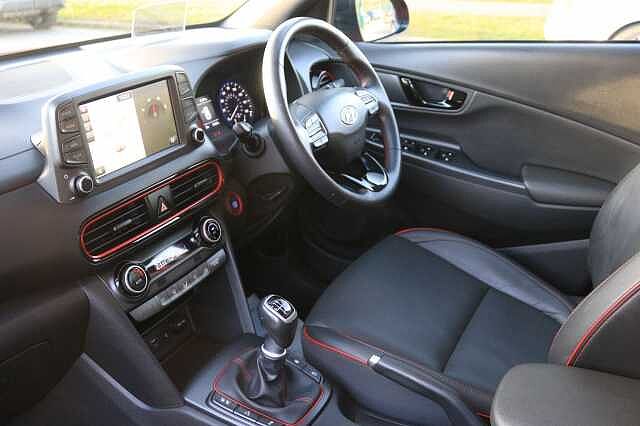 Hyundai KONA 1.0 T-GDi Blue Drive Premium SE Euro 6 (s/s) 5dr