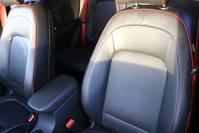 Hyundai KONA 1.0 T-GDi Blue Drive Premium SE Euro 6 (s/s) 5dr