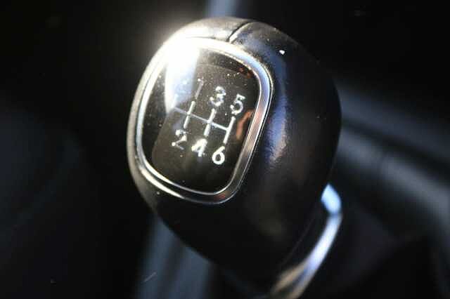 Hyundai ix20 1.6 Premium Nav Euro 6 5dr