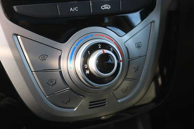 Hyundai ix20 1.6 Premium Nav Euro 6 5dr