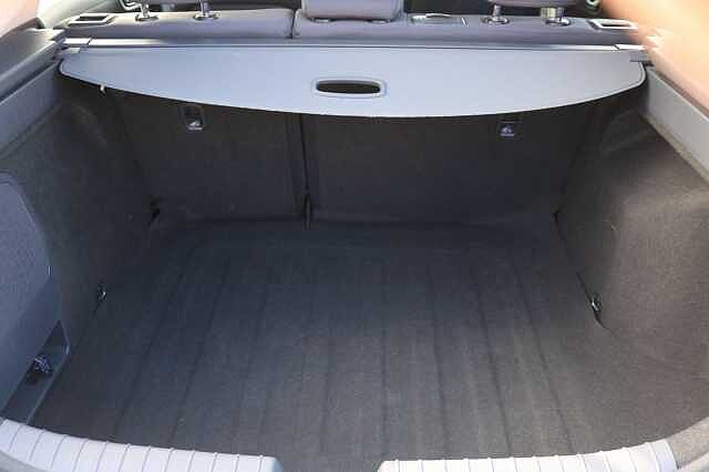 Hyundai IONIQ 1.6 h-GDi Premium DCT Euro 6 (s/s) 5dr