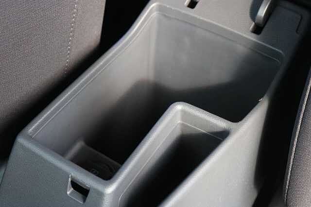 Hyundai IONIQ 1.6 h-GDi Premium DCT Euro 6 (s/s) 5dr