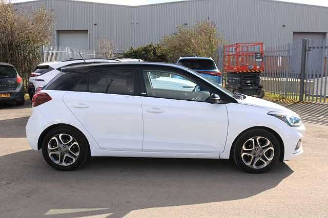 Hyundai i20 1.2 Play Euro 6 (s/s) 5dr