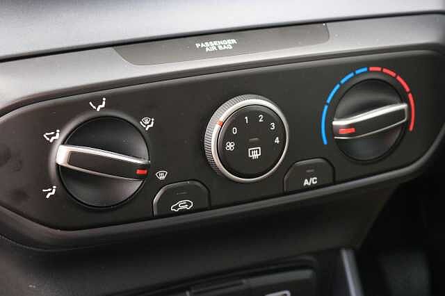 Hyundai I20 1.0T GDi 90 Black Line 5dr Black