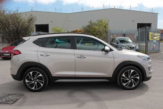Hyundai TUCSON 1.6 TGDi 177 Premium SE 5dr 2WD DCT White