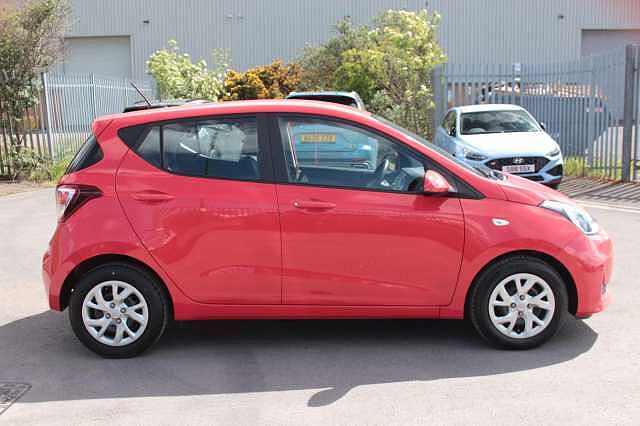 Hyundai i10 1.0 SE 5dr