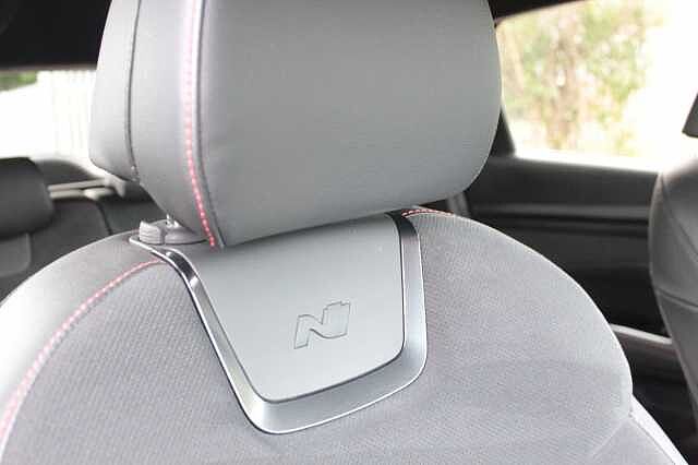 Hyundai TUCSON 1.6 TGDi Hybrid 230 N Line 5dr 2WD Auto White