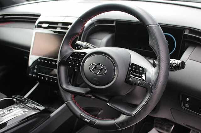 Hyundai TUCSON 1.6 TGDi Hybrid 230 N Line 5dr 2WD Auto White