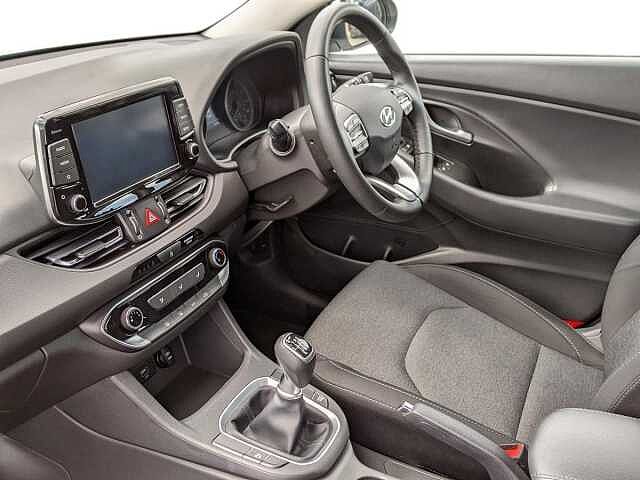 Hyundai i30 1.0T GDi SE Connect 5dr