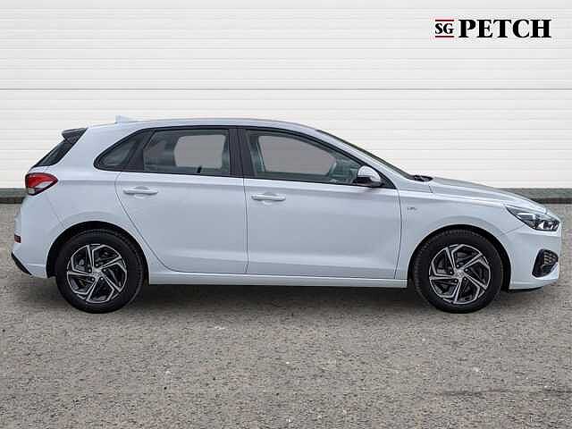 Hyundai i30 1.0T GDi SE Connect 5dr
