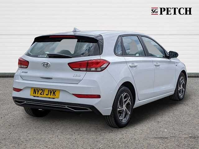 Hyundai i30 1.0T GDi SE Connect 5dr