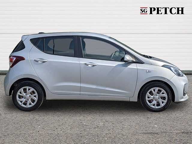 Hyundai i10 1.0 SE 5dr