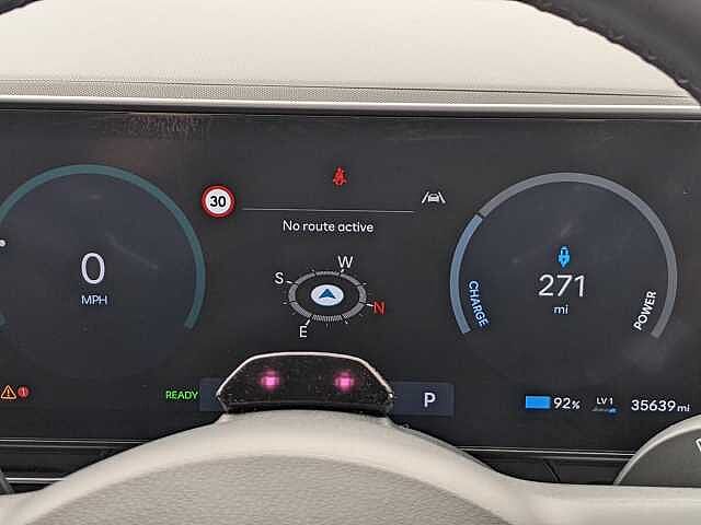 Hyundai KONA 160kW Advance 65kWh 5dr Auto White