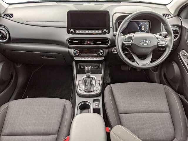 Hyundai KONA 1.6 GDi Hybrid Premium 5dr DCT Black