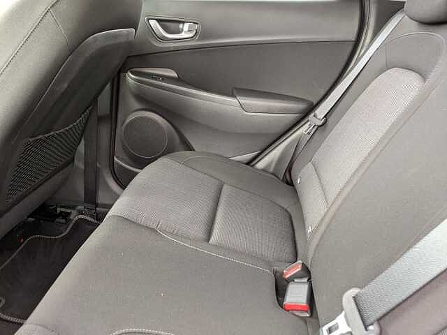 Hyundai KONA 1.6 GDi Hybrid Premium 5dr DCT Black