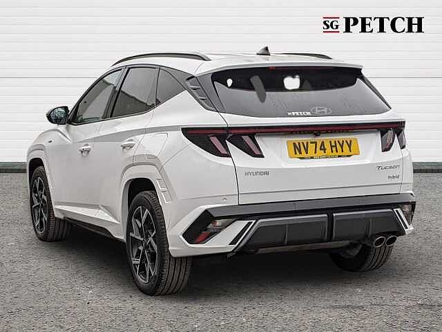 Hyundai TUCSON 1.6T Hybrid N Line 5dr Auto White