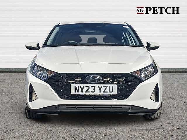 Hyundai I20 1.0T GDi 48V MHD SE Connect 5dr White