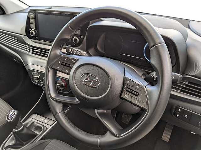 Hyundai I20 1.0T GDi 48V MHD SE Connect 5dr White