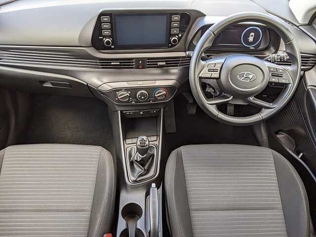 Hyundai I20 1.0T GDi 48V MHD SE Connect 5dr White