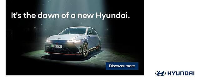 Hyundai TUCSON 1.6 T-GDi Premium SUV 5dr Petrol Hybrid Auto Euro 6 (s/s) (215 ps) Abyss Black