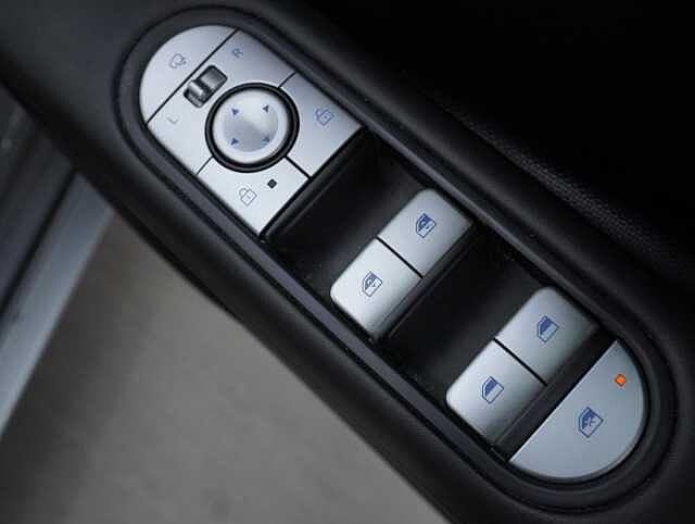 Hyundai IONIQ 5 58kWh Premium Hatchback 5dr Electric Auto (170 ps)