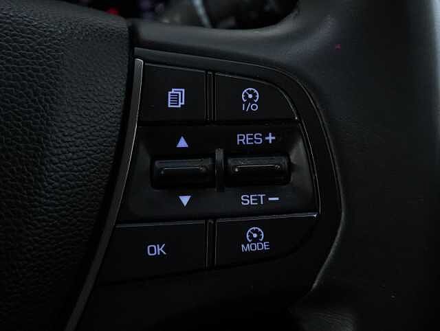 Hyundai i20 1.2 Premium Nav Hatchback 5dr Petrol Manual Euro 6 (s/s) (84 ps)