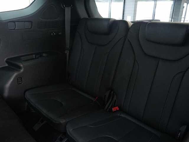 Hyundai Santa Fe 1.6 h T-GDi Premium SUV 5dr Petrol Hybrid Auto Euro 6 (s/s) (230 ps)