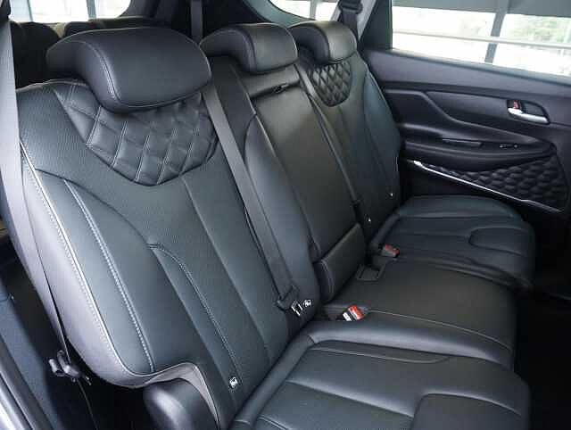 Hyundai Santa Fe 1.6 h T-GDi Premium SUV 5dr Petrol Hybrid Auto Euro 6 (s/s) (230 ps)