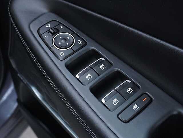 Hyundai Santa Fe 1.6 h T-GDi Premium SUV 5dr Petrol Hybrid Auto Euro 6 (s/s) (230 ps)