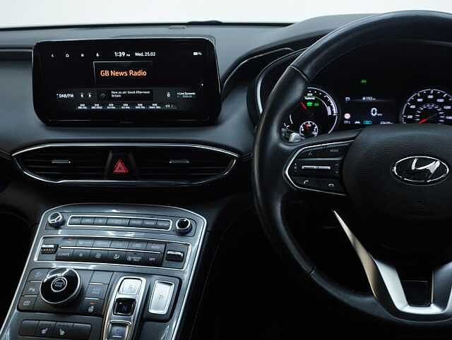 Hyundai Santa Fe 1.6 h T-GDi Premium SUV 5dr Petrol Hybrid Auto Euro 6 (s/s) (230 ps)