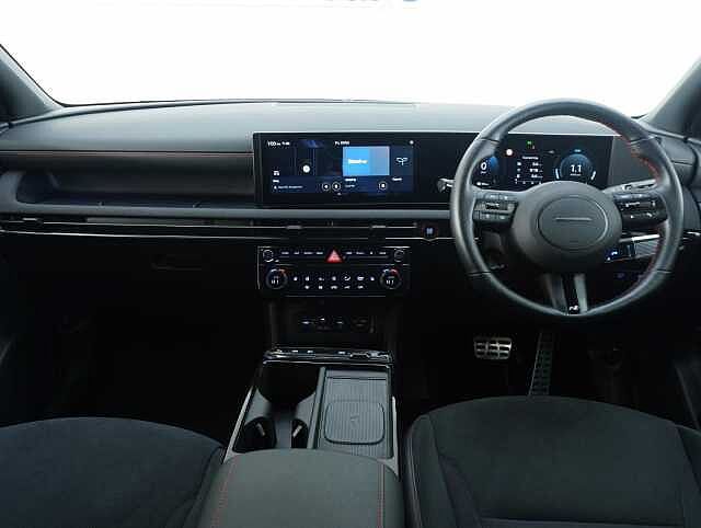 Hyundai TUCSON 1.6 T-GDi N Line SUV 5dr Petrol Hybrid Auto Euro 6 (s/s) (215 ps) Shimmering Silver