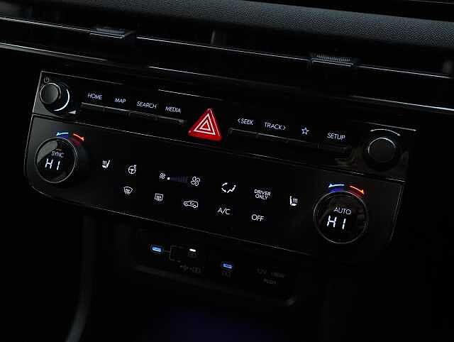 Hyundai TUCSON 1.6 T-GDi N Line SUV 5dr Petrol Hybrid Auto Euro 6 (s/s) (215 ps) Shimmering Silver