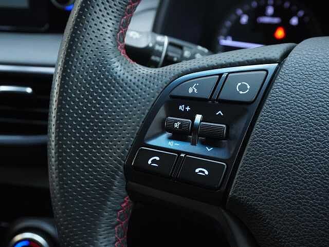 Hyundai TUCSON 1.6 CRDi MHEV N Line SUV 5dr Diesel Hybrid DCT Euro 6 (s/s) (136 ps) Shadow Grey