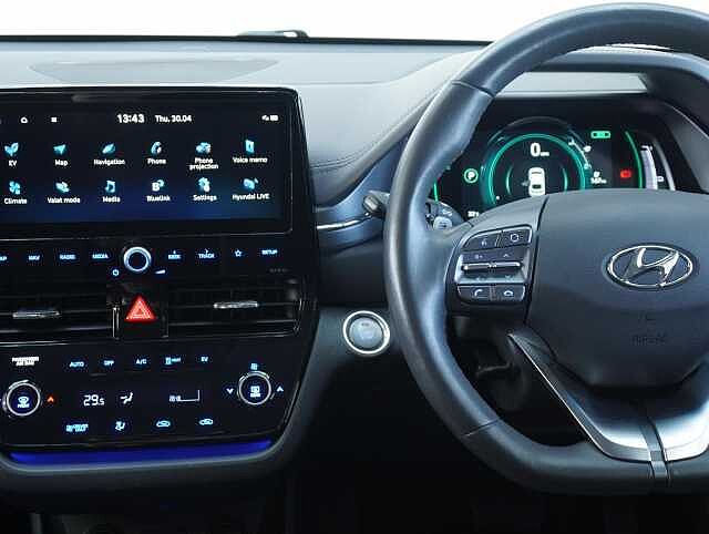 Hyundai IONIQ 38.3kWh Premium Hatchback 5dr Electric Auto (136 ps)