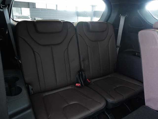 Hyundai Santa Fe 2.2 CRDi Premium SE SUV 5dr Diesel Auto 4WD Euro 6 (s/s) 7 Seat (200 ps)