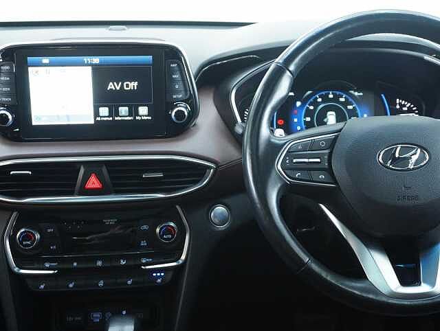Hyundai Santa Fe 2.2 CRDi Premium SE SUV 5dr Diesel Auto 4WD Euro 6 (s/s) 7 Seat (200 ps)