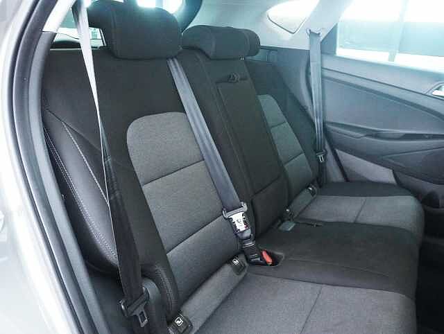Hyundai TUCSON 1.6 GDi SE Nav SUV 5dr Petrol Manual Euro 6 (s/s) (132 ps)