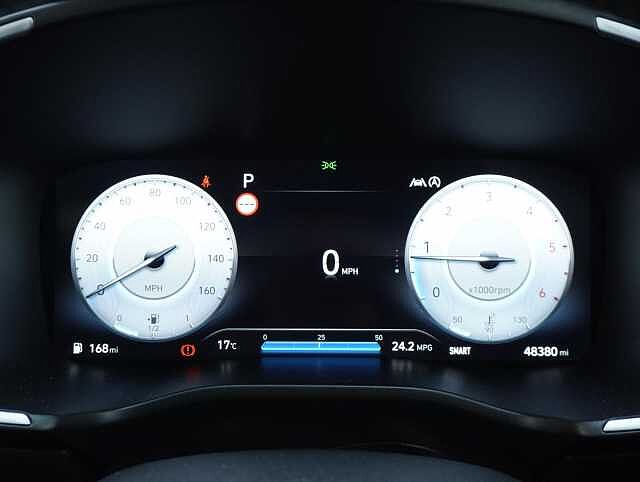 Hyundai SANTA FE 2.2 CRDi Ultimate SUV 5dr Diesel DCT 4WD Euro 6 (s/s) (193 ps) Glacier White