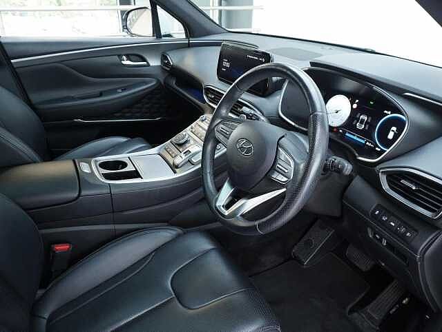 Hyundai SANTA FE 2.2 CRDi Ultimate SUV 5dr Diesel DCT 4WD Euro 6 (s/s) (193 ps) Glacier White