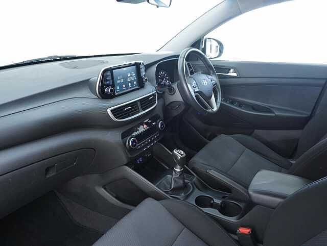 Hyundai TUCSON 1.6 GDi S Connect SUV 5dr Petrol Manual Euro 6 (s/s) (132 ps)