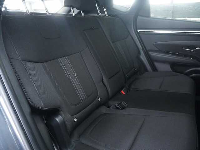 Hyundai TUCSON 1.6 h T-GDi SE Connect SUV 5dr Petrol Hybrid Auto Euro 6 (s/s) (230 ps) Grey