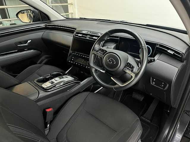 Hyundai TUCSON 1.6 h T-GDi SE Connect SUV 5dr Petrol Hybrid Auto Euro 6 (s/s) (230 ps) Dark Knight Grey